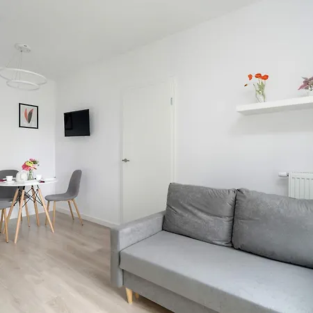 Nowoczesny Apartament Z Parkingiem By Noclegi Renters Apartment *