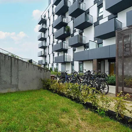 Nowoczesny Apartament Z Parkingiem By Noclegi Renters Poznan